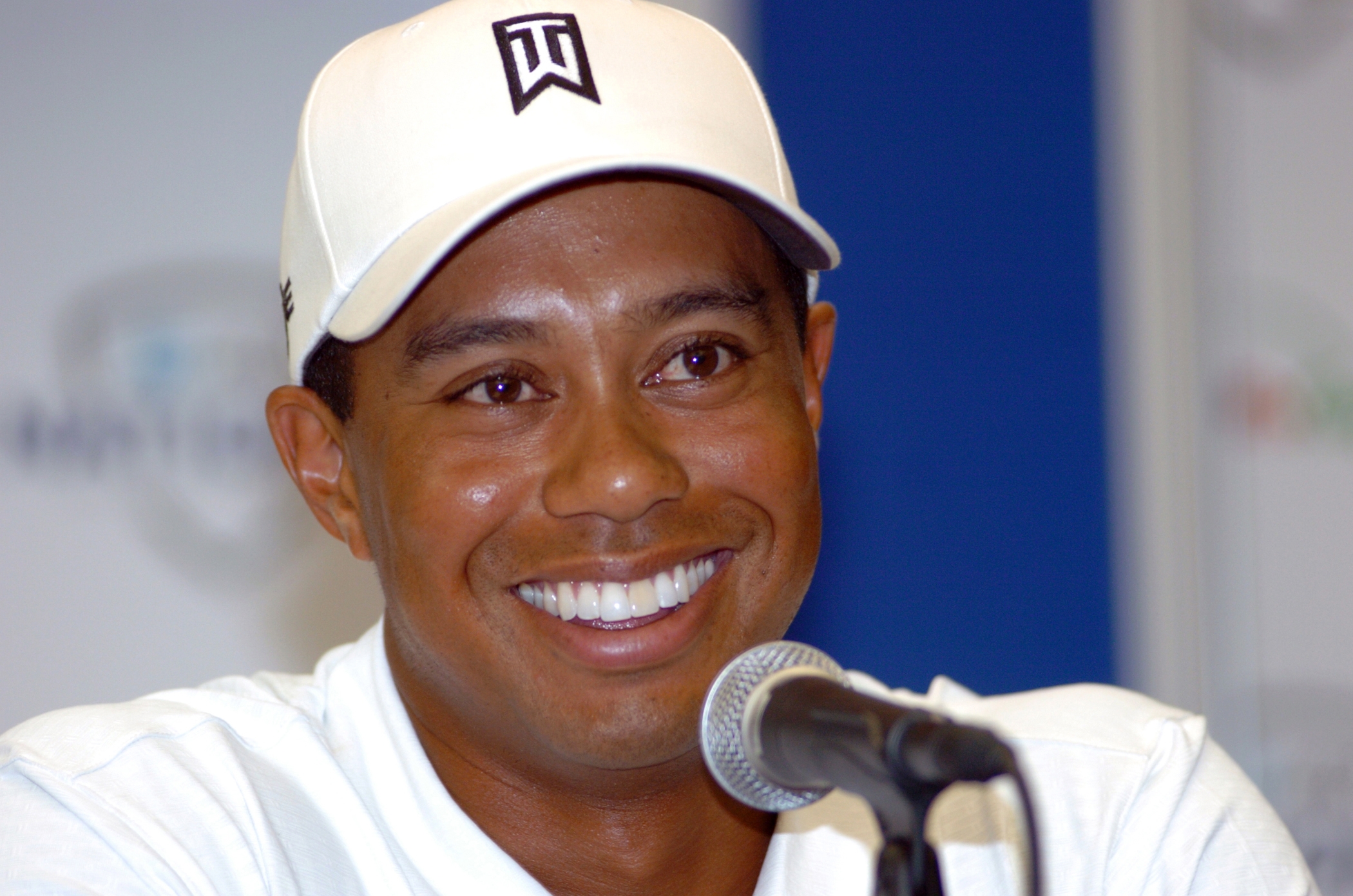 Photo:  Tiger Woods 03